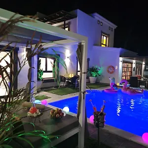 villa-karla-1.in-canary-islands.com/